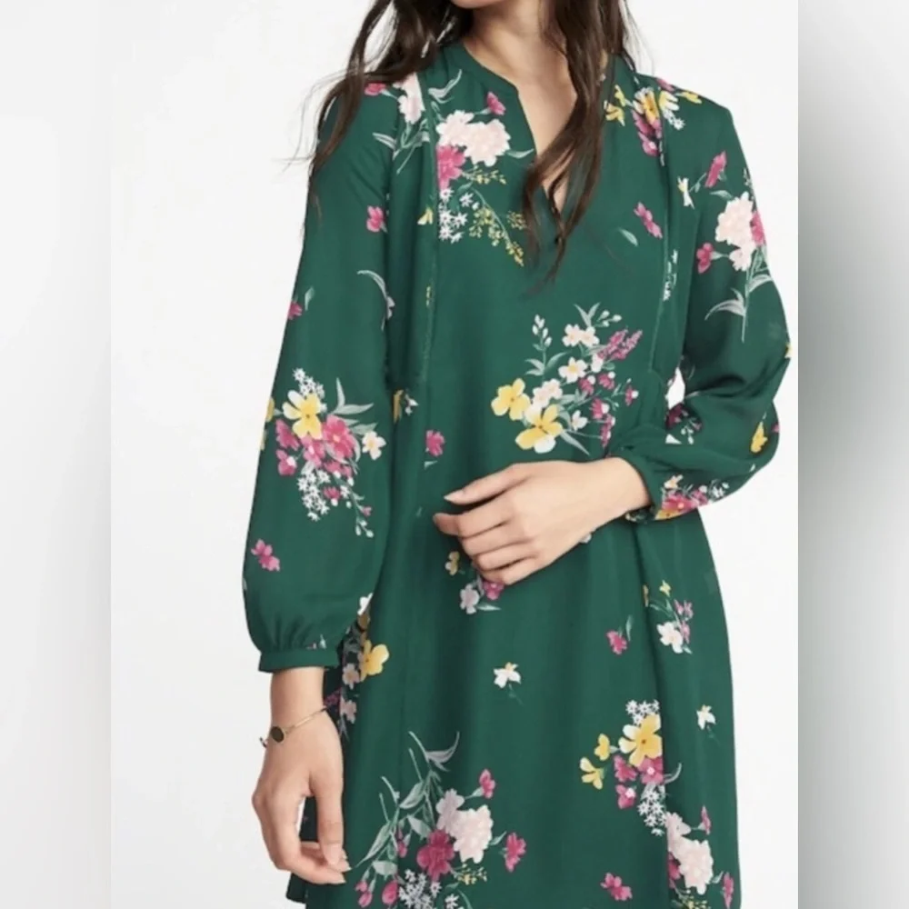Old Navy Dress Womens Size M Green Floral Lightweight Long Sleeve Above The Knee